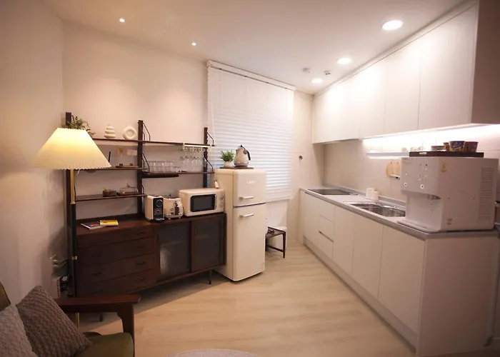 Petit Mansion 47
